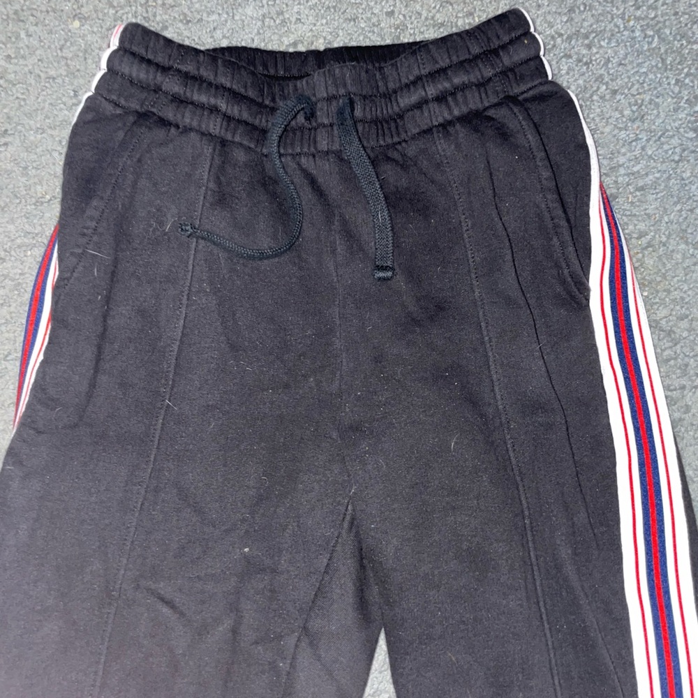 tna aritzia xxs black striped side jogger sweatpants